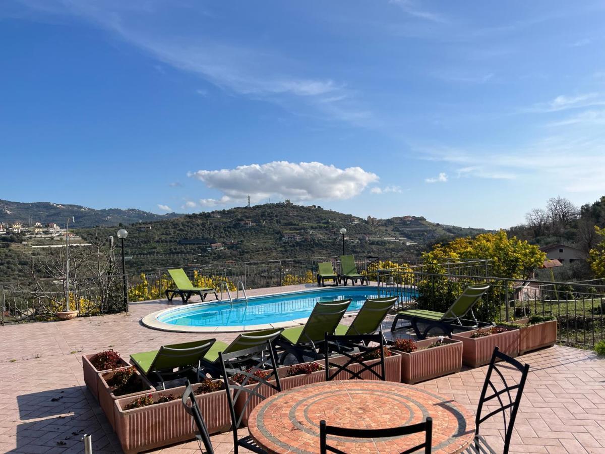 Agriturismo Le Mimose インペリア エクステリア 写真