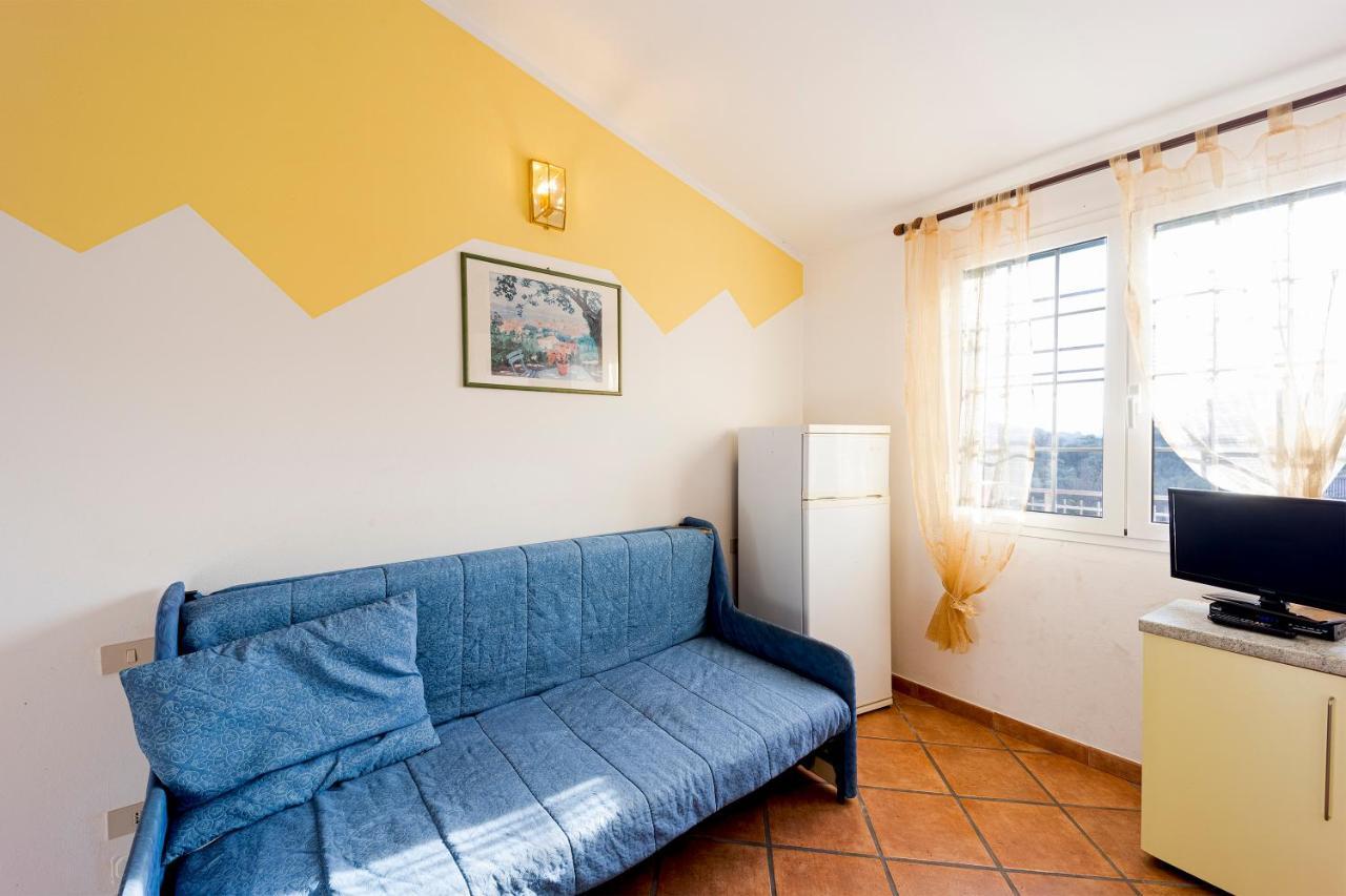 Agriturismo Le Mimose インペリア エクステリア 写真
