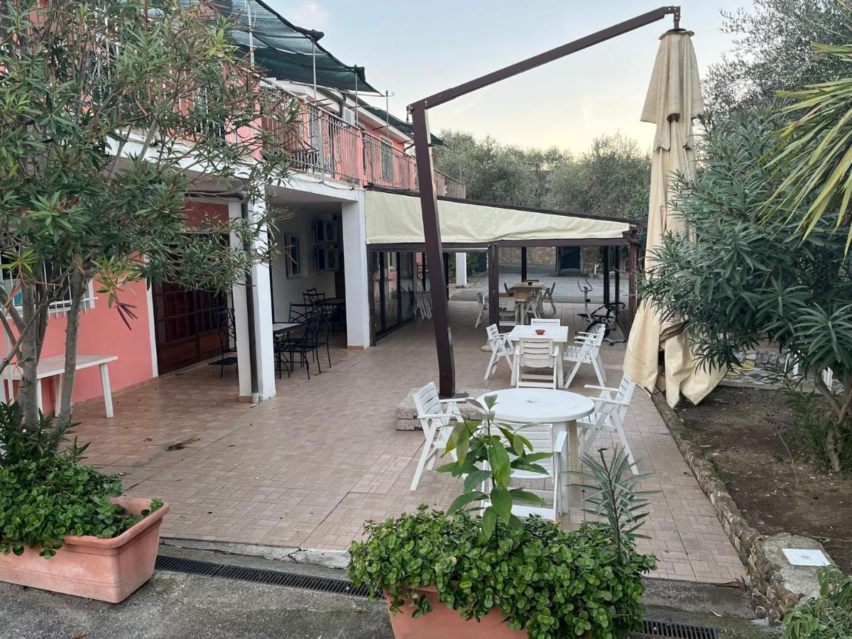 Agriturismo Le Mimose インペリア エクステリア 写真