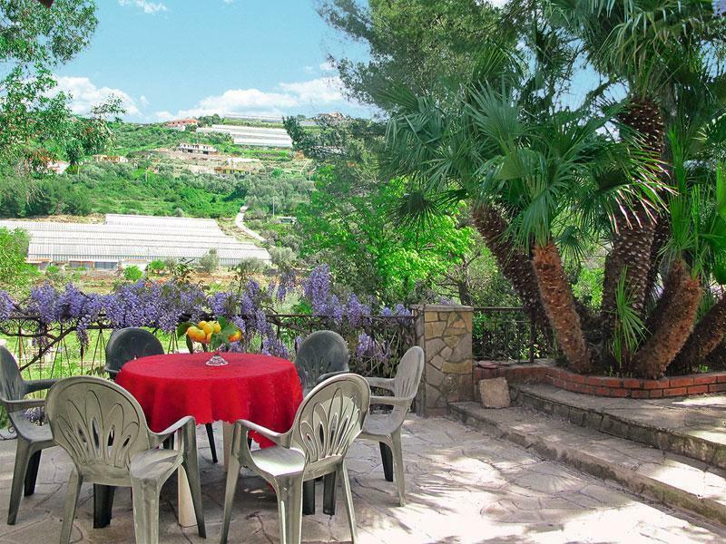 Agriturismo Le Mimose インペリア エクステリア 写真